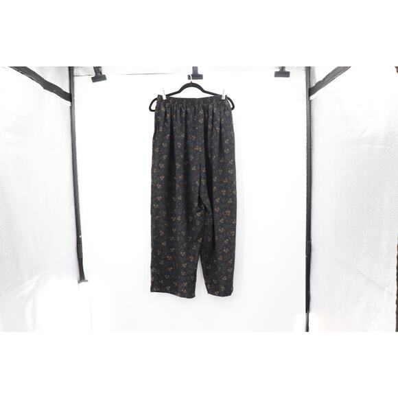 Vintage Plus Preferred Black Wide Leg Crop Pants. - Picture 6 of 9